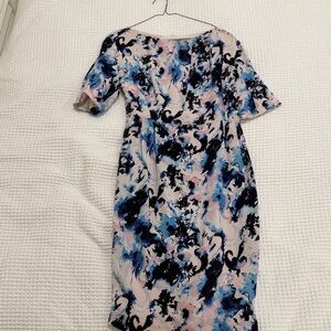 St. John knee length Print Dress